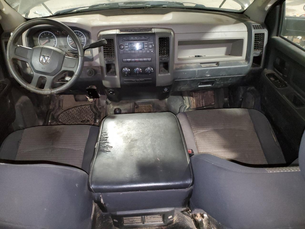 2010 Dodge RAM - Image 8