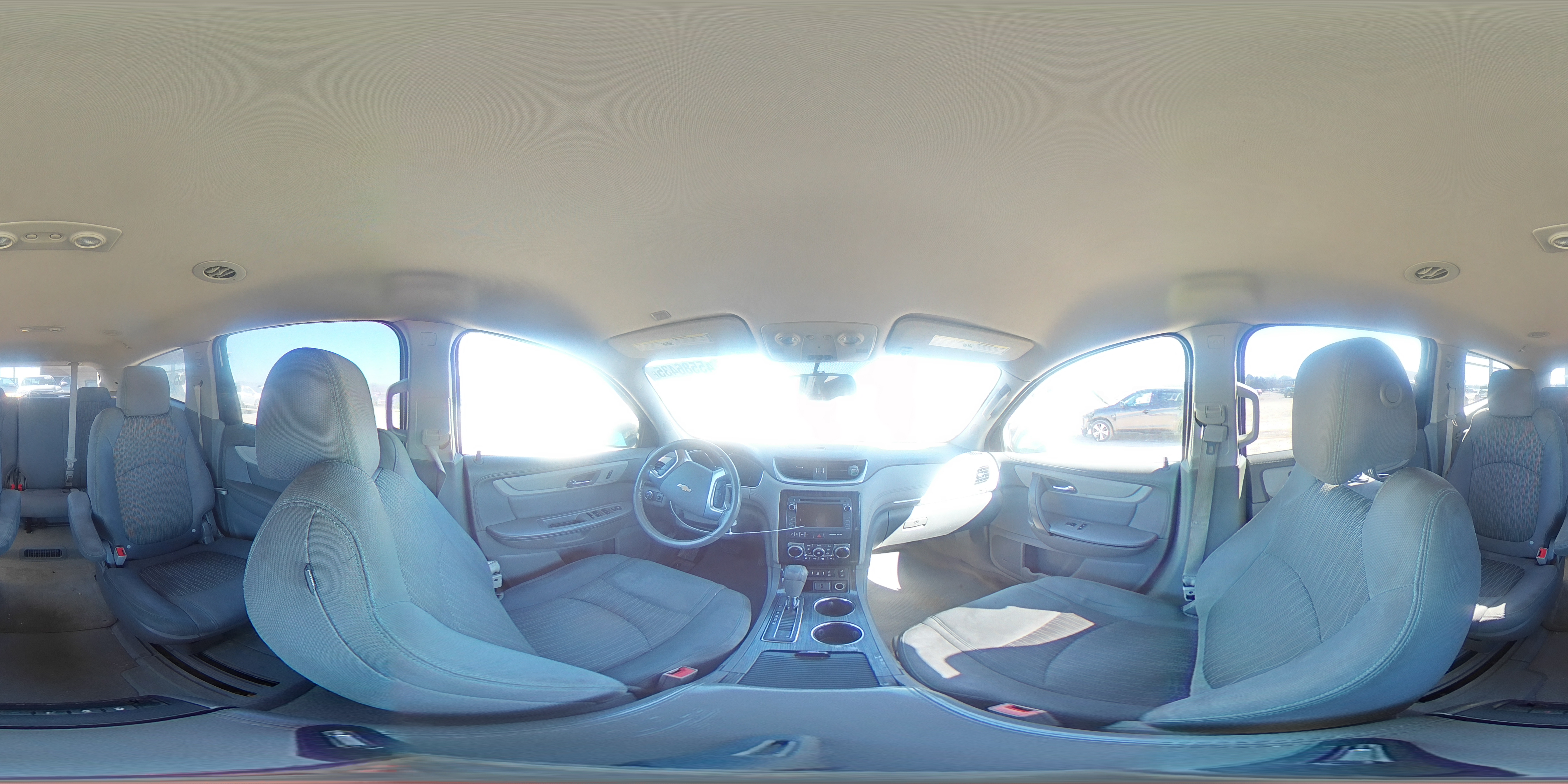 2015 Chevrolet Traverse - Image 14