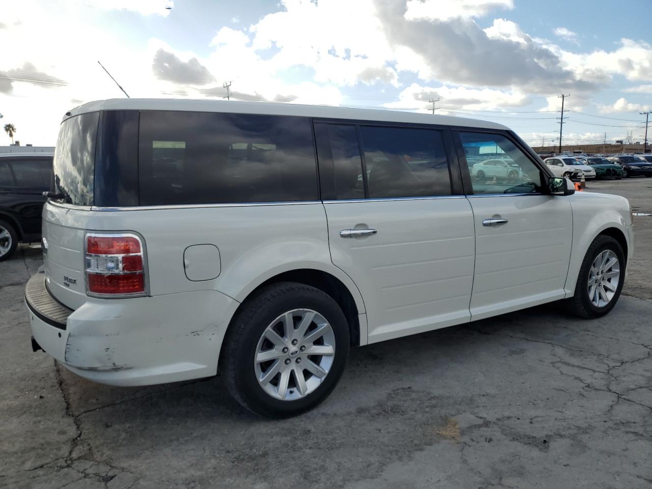 2009 Ford Flex - Image 3