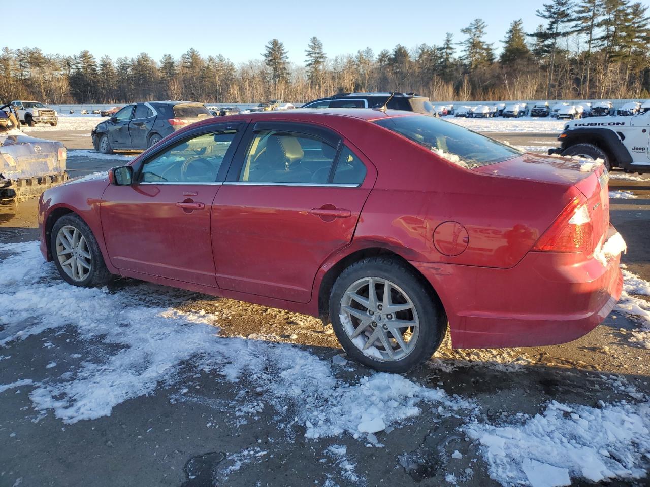 2012 Ford Fusion - Image 2