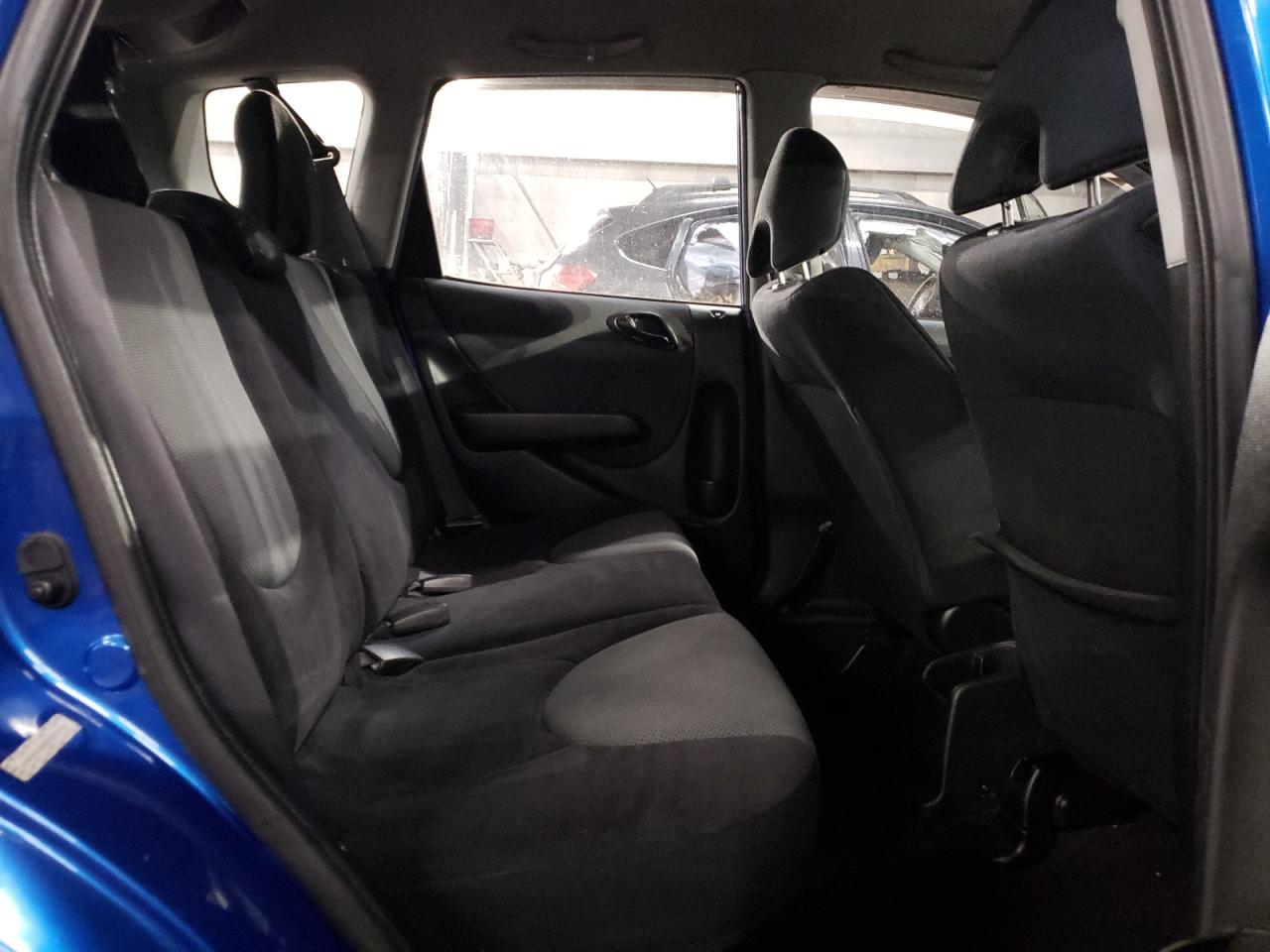 2007 Honda Fit - Image 10