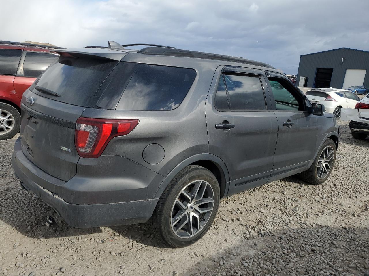 2016 Ford Explorer - Image 3