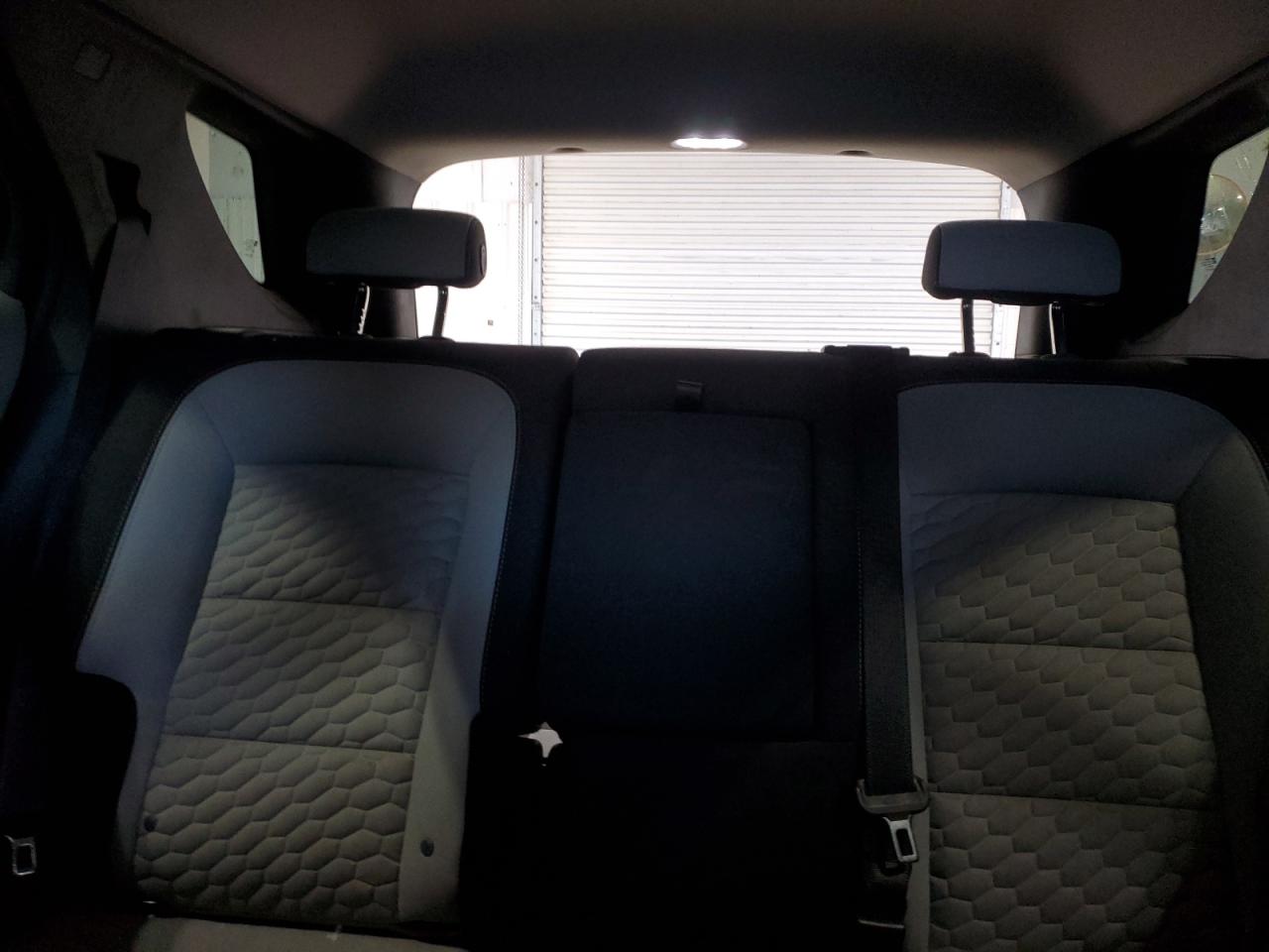 2020 Chevrolet Equinox - Image 10