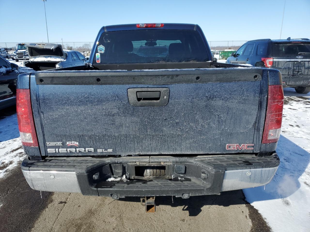 2009 GMC Sierra - Image 6