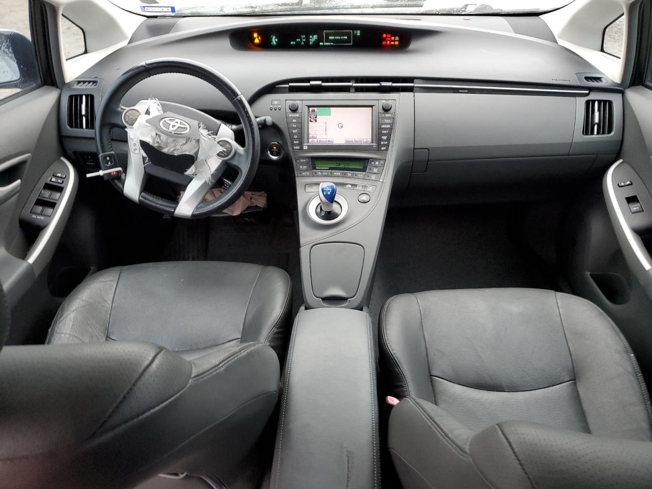 2010 Toyota Prius - Image 8