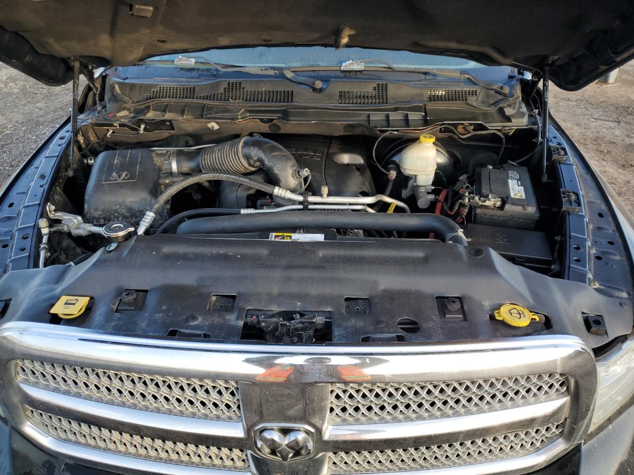 2016 RAM 1500 - Image 12