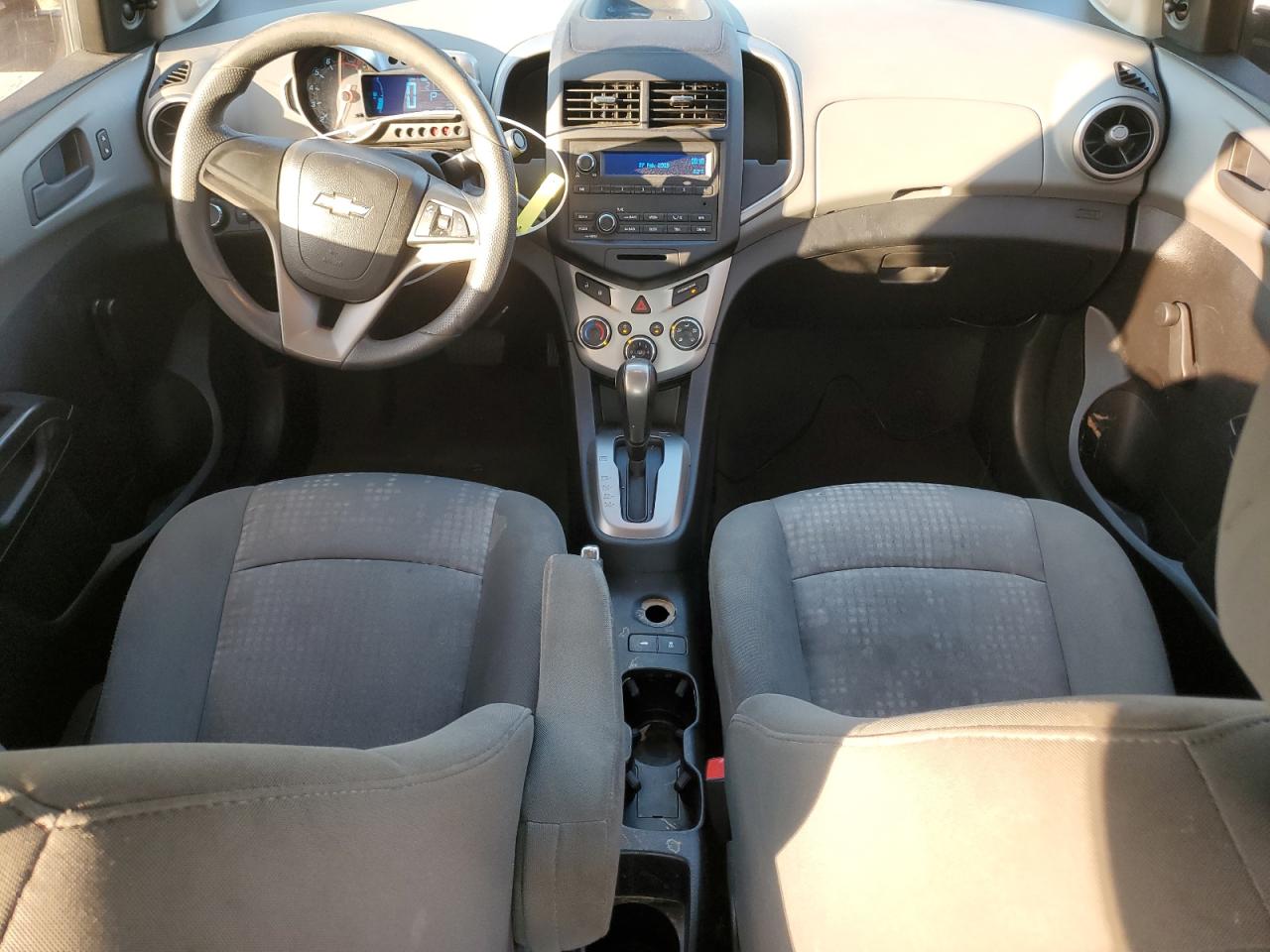 2015 Chevrolet Sonic - Image 8