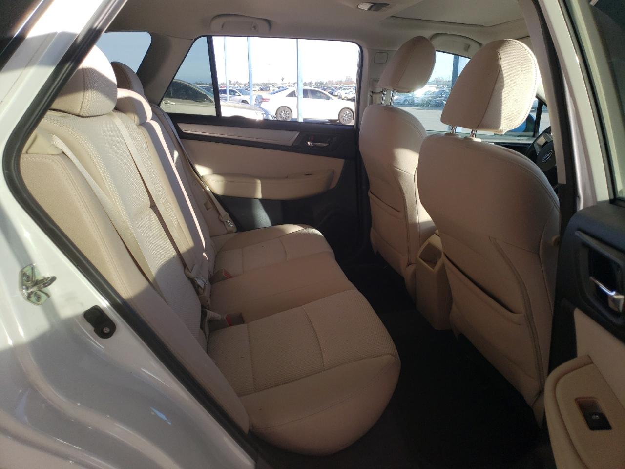 2015 Subaru Outback - Image 10