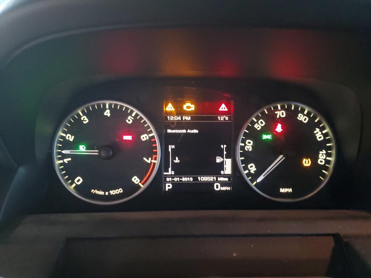 2014 Land Rover LR4 - Image 9