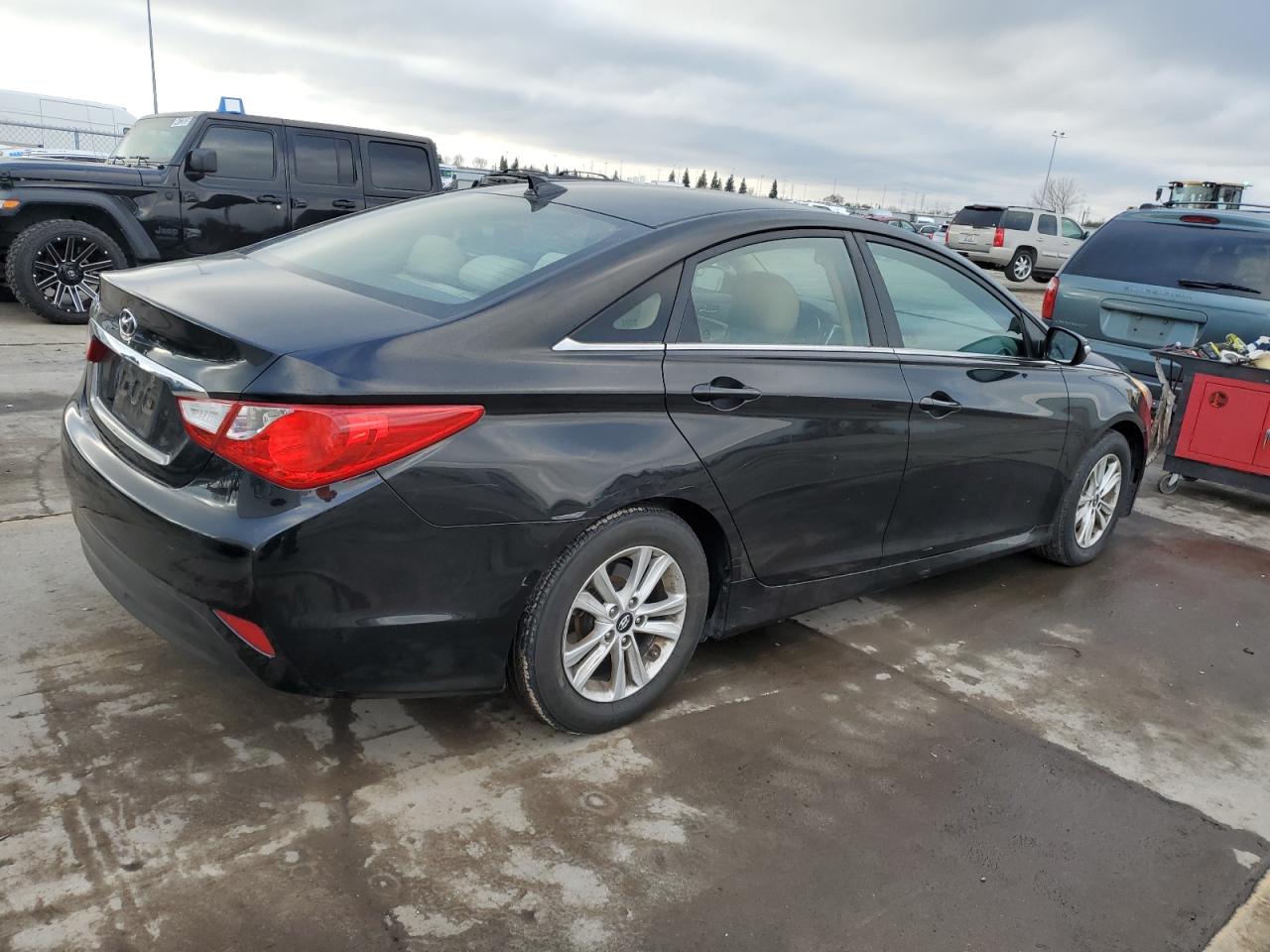 2014 Hyundai Sonata - Image 3
