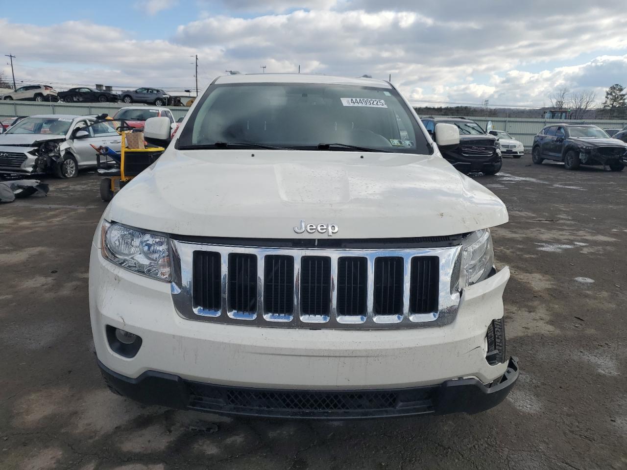 2012 Jeep Grand Cherokee - Image 5