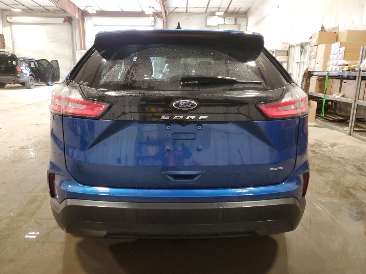 2022 Ford Edge - Image 6