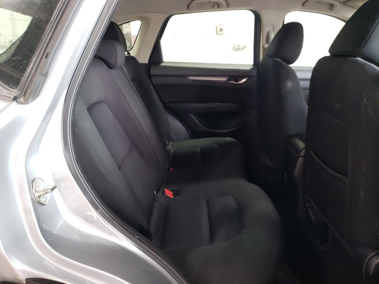 2018 Mazda CX-5 - Image 11
