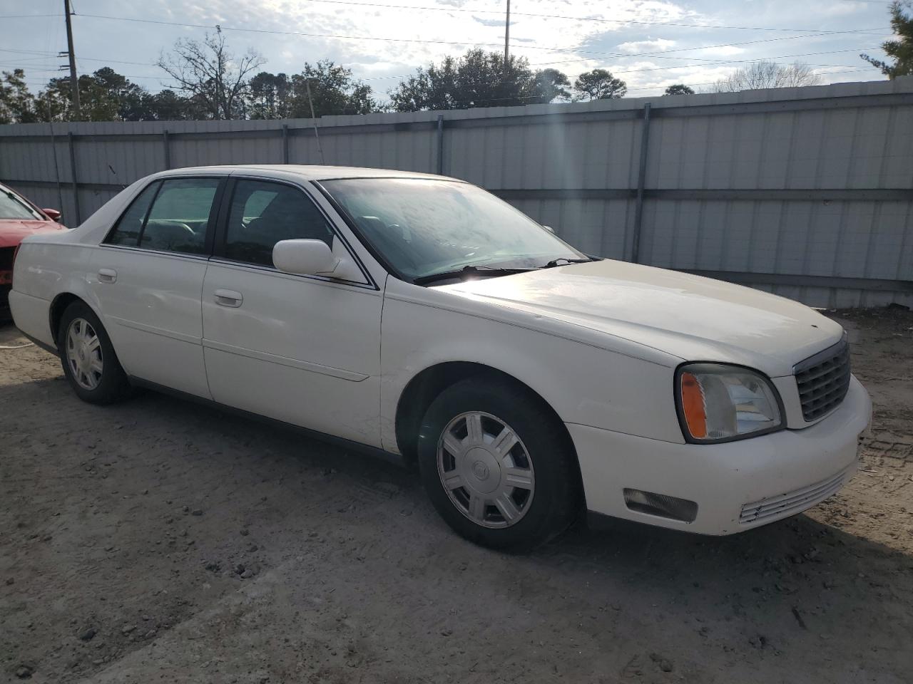 2004 Cadillac De Ville - Image 4
