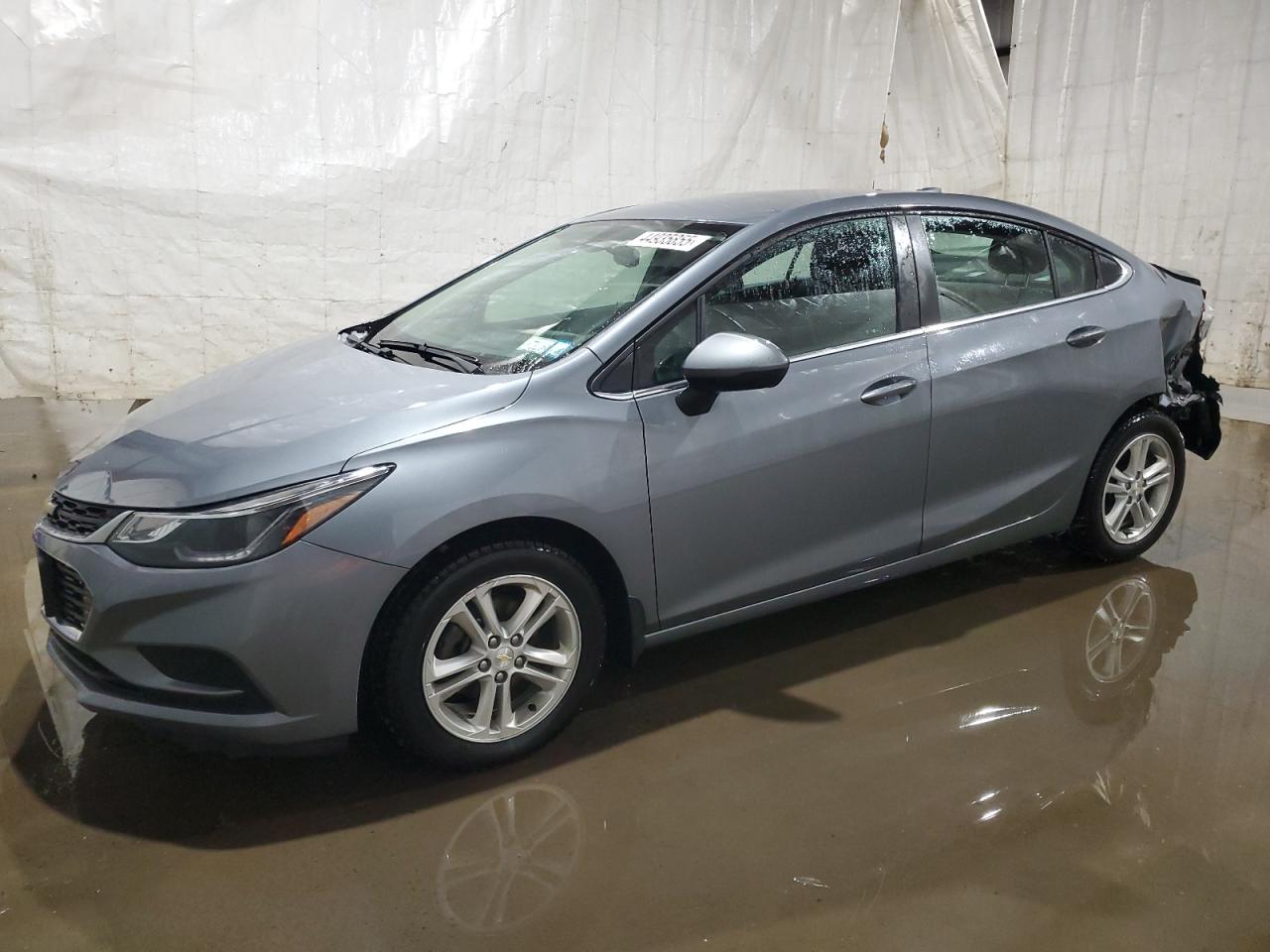 2018 Chevrolet Cruze - Image 1