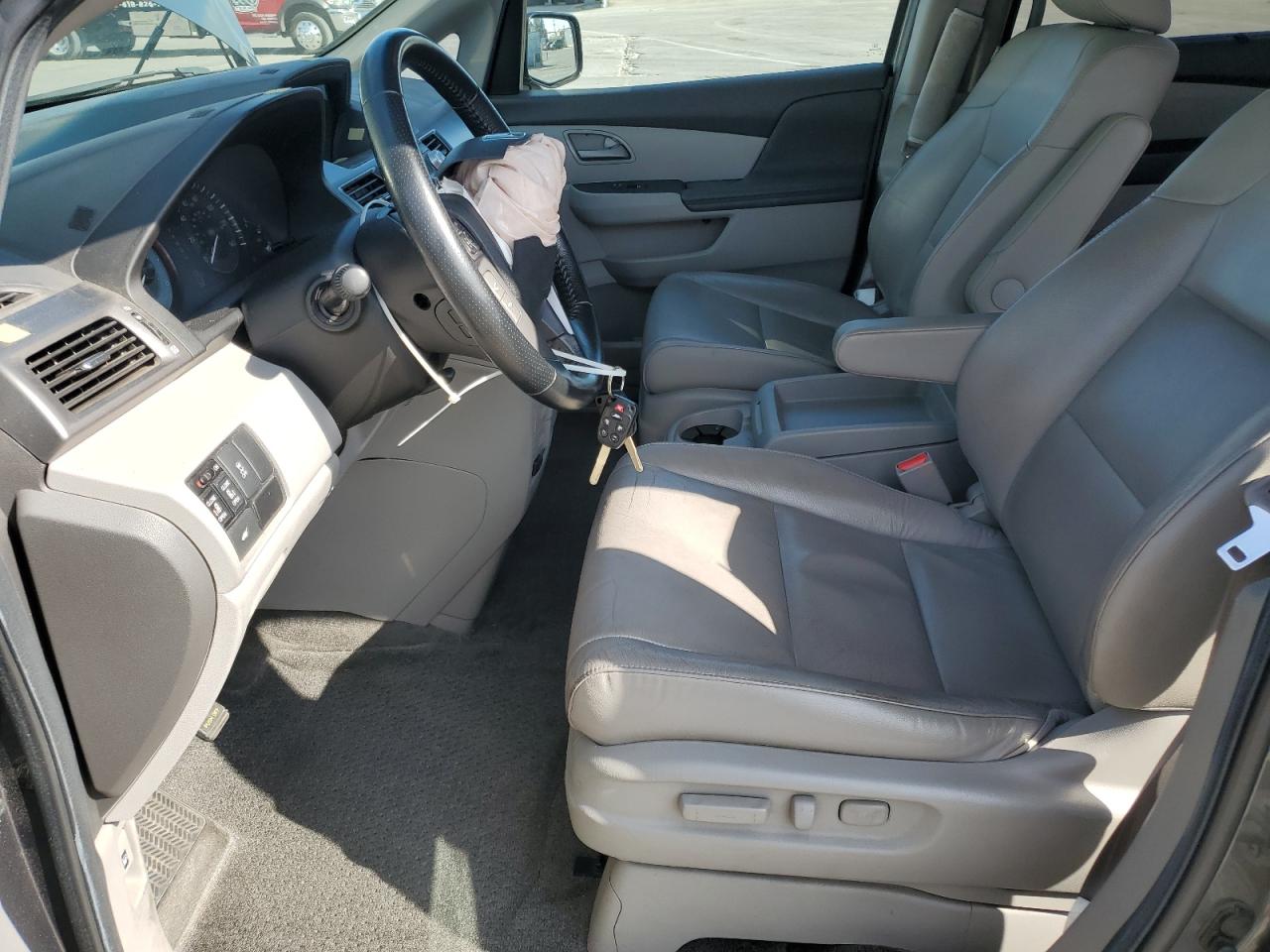 2012 Honda Odyssey - Image 7