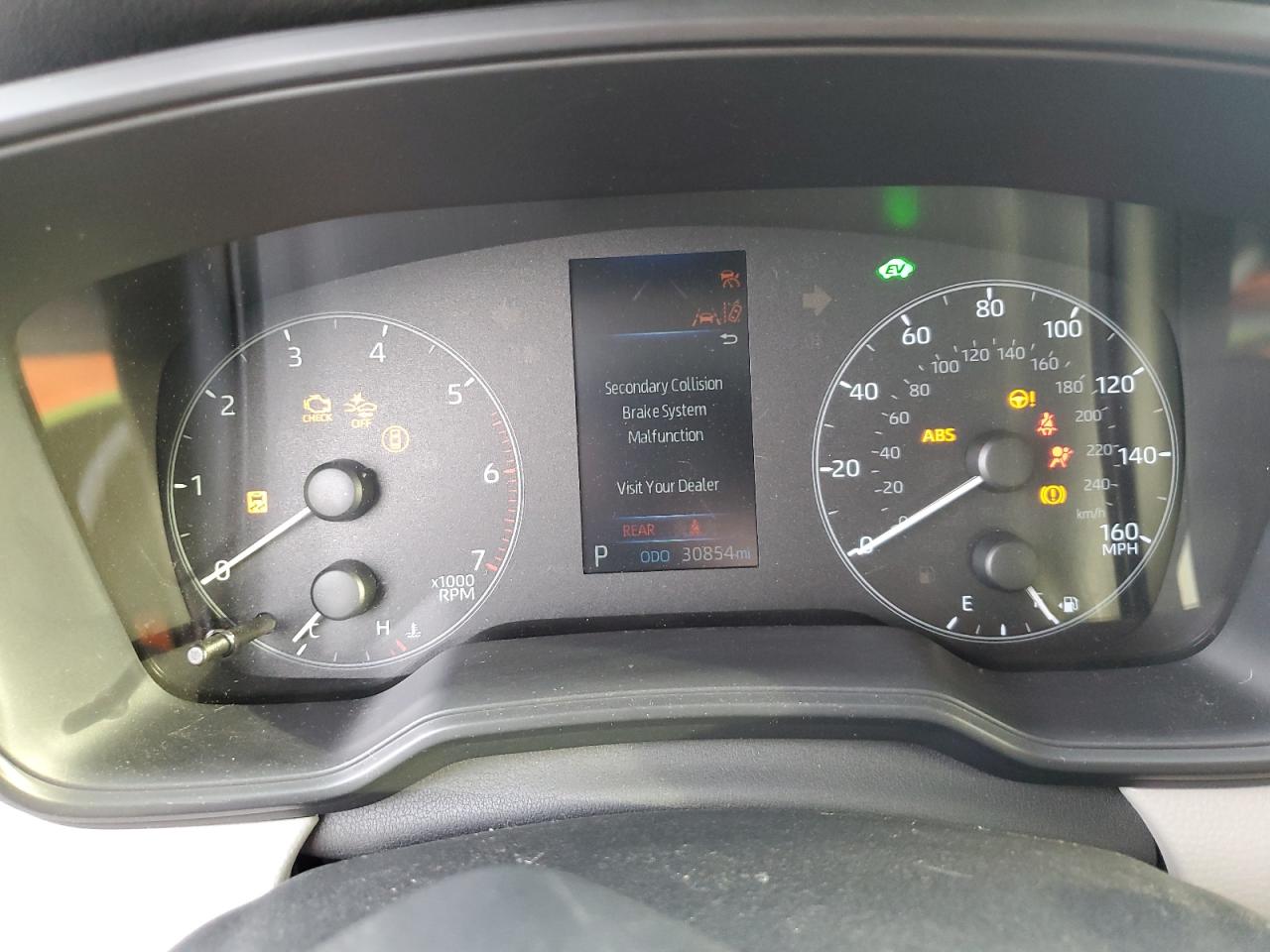 2024 Toyota Corolla - Image 9