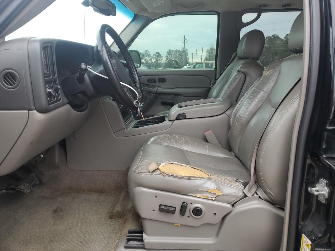 2006 Chevrolet Tahoe - Image 7