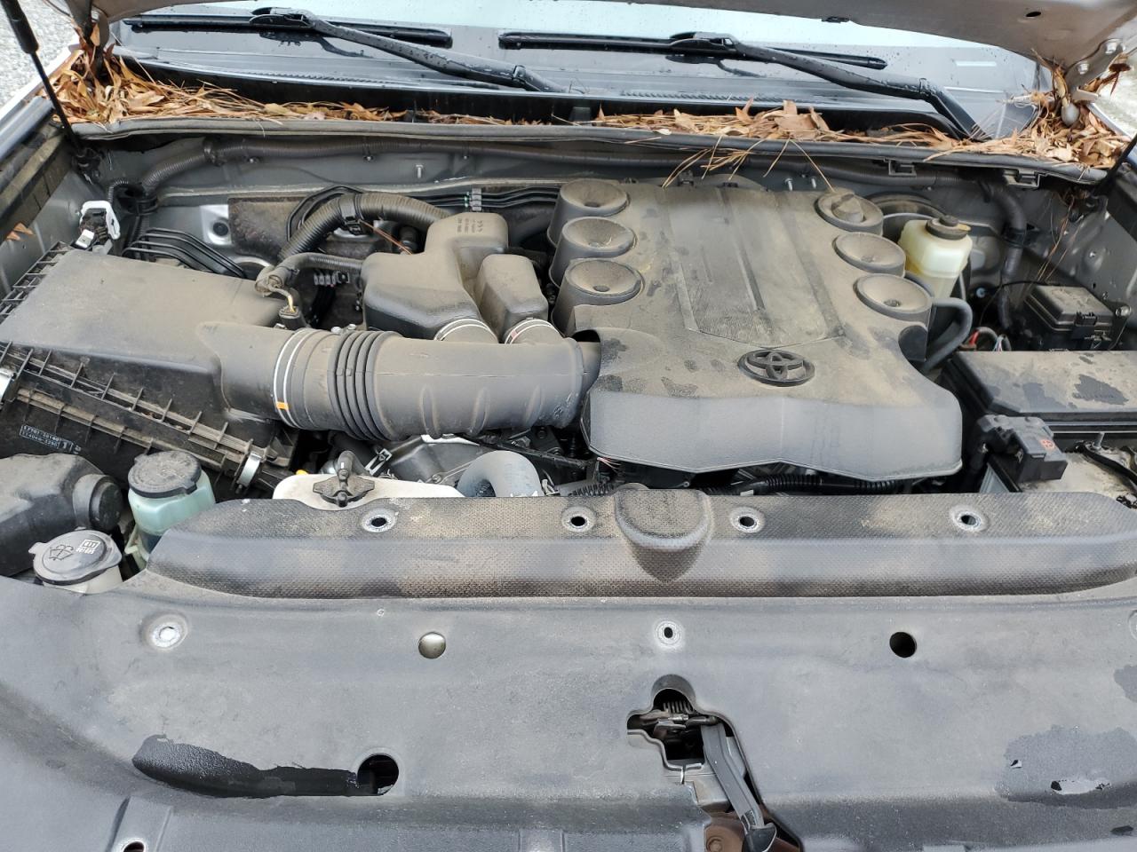 2021 Toyota 4Runner - Image 11