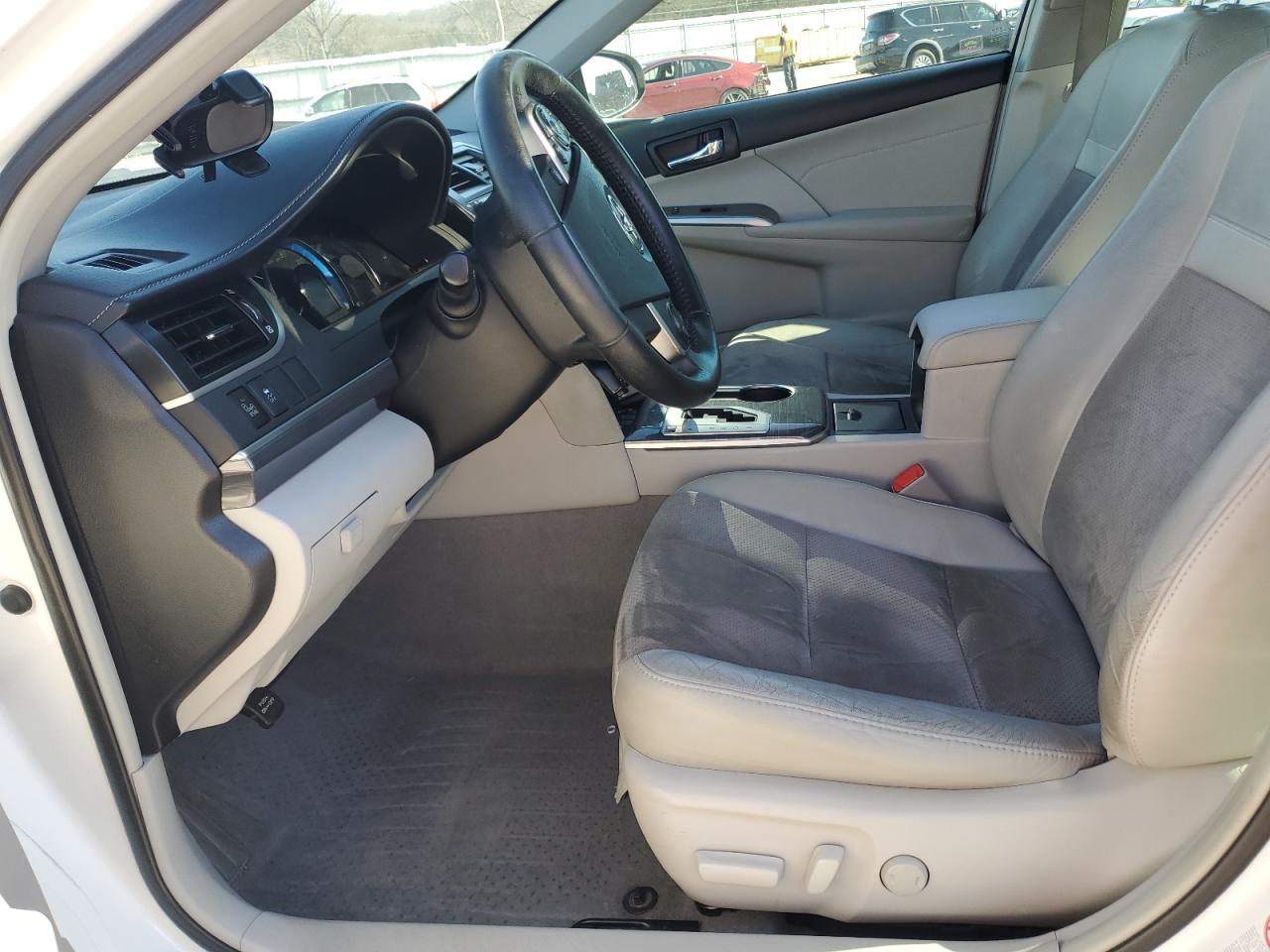 2013 Toyota Camry - Image 7