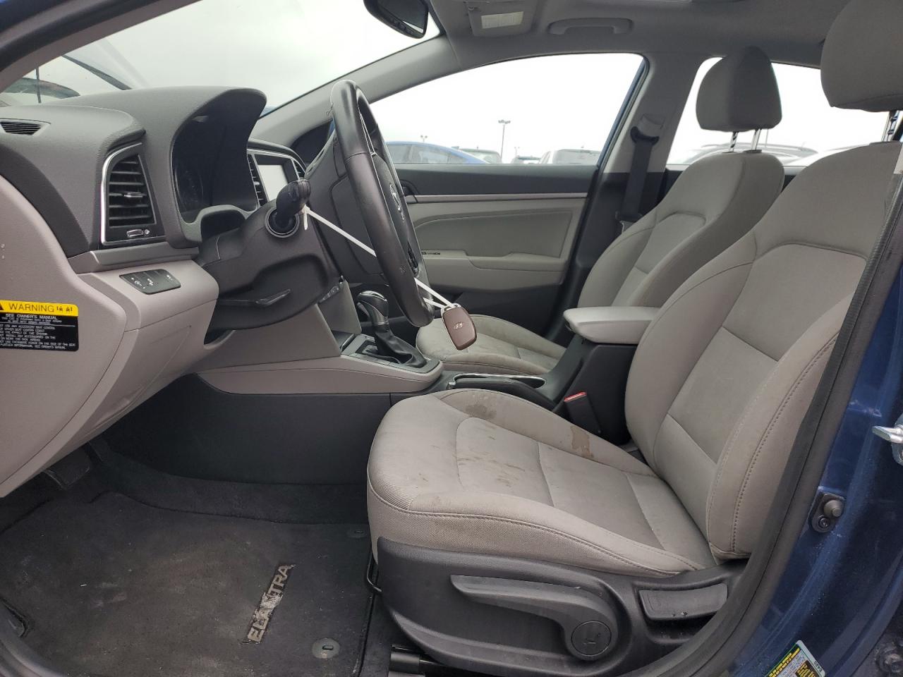 2018 Hyundai Elantra - Image 7