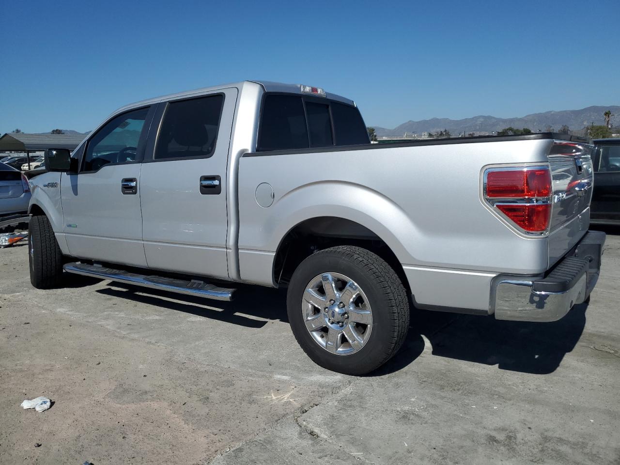 2014 Ford F-150 - Image 2