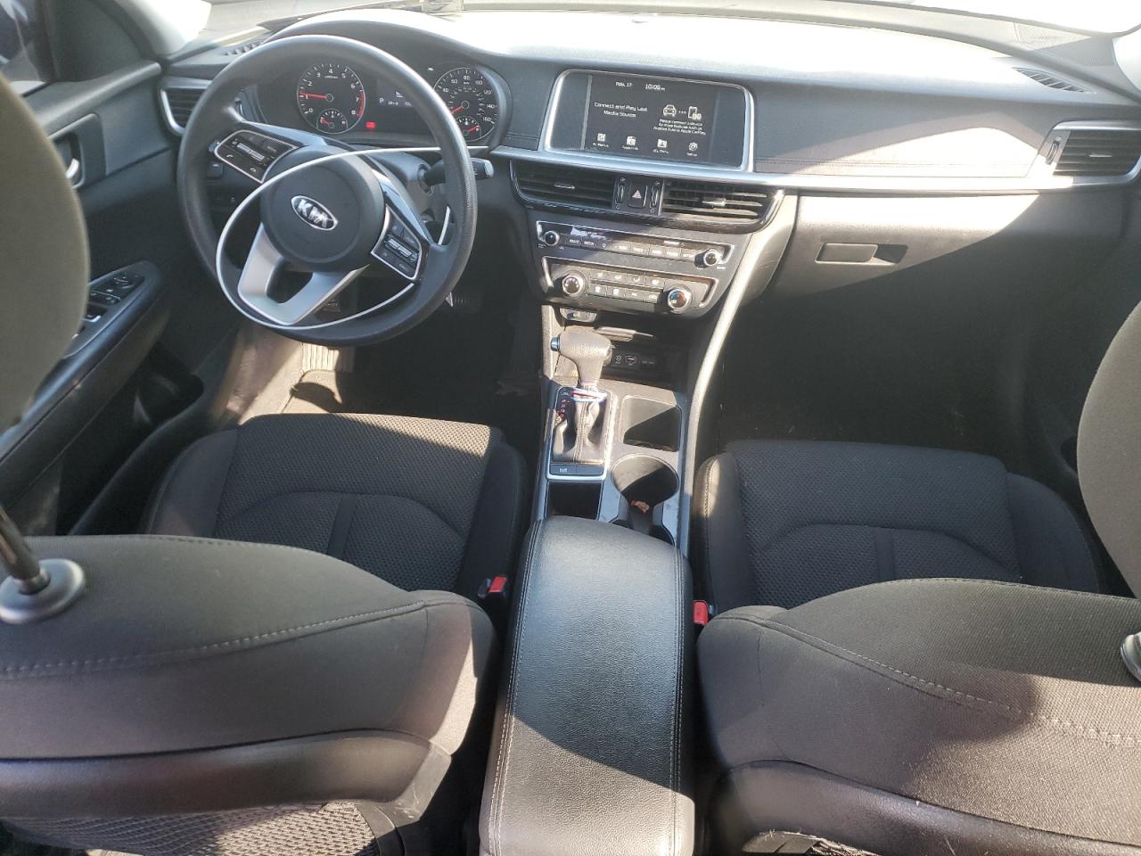 2020 Kia Optima - Image 8