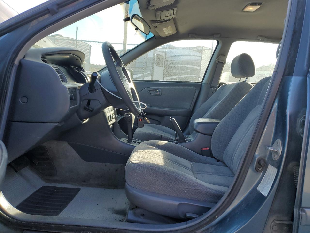 2001 Toyota Camry - Image 7