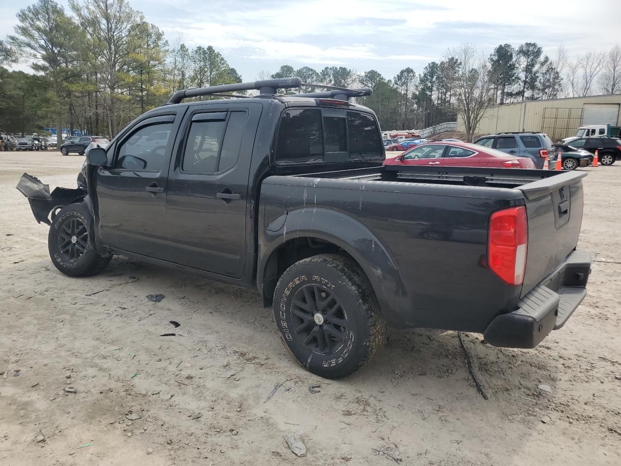 2015 Nissan Navara (Frontier) - Image 2