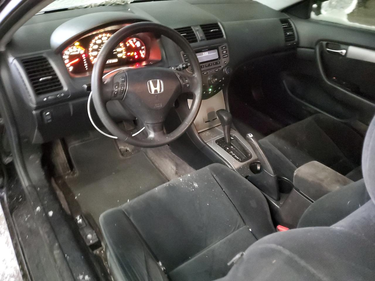 2006 Honda Accord - Image 8