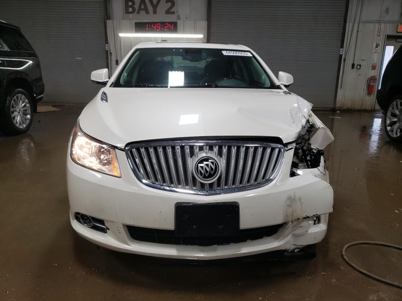 2010 Buick LaCrosse - Image 5