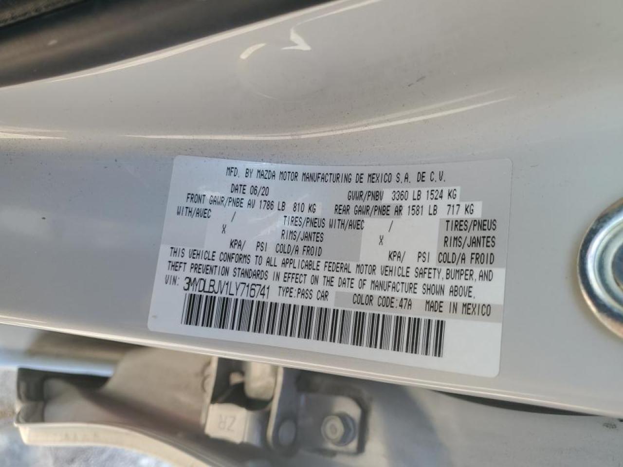2020 Toyota Yaris - Image 15