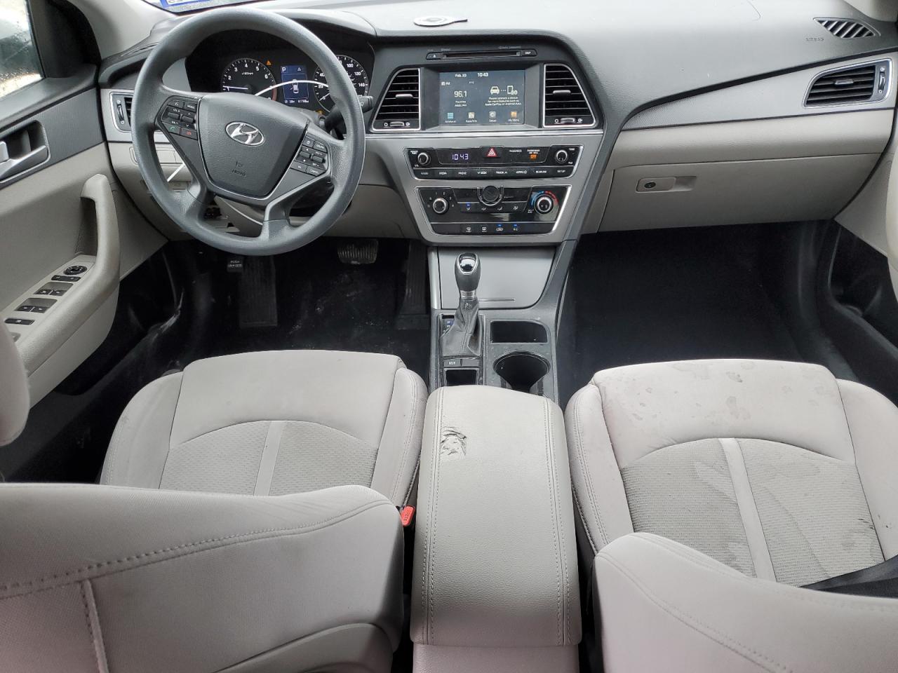 2017 Hyundai Sonata - Image 8