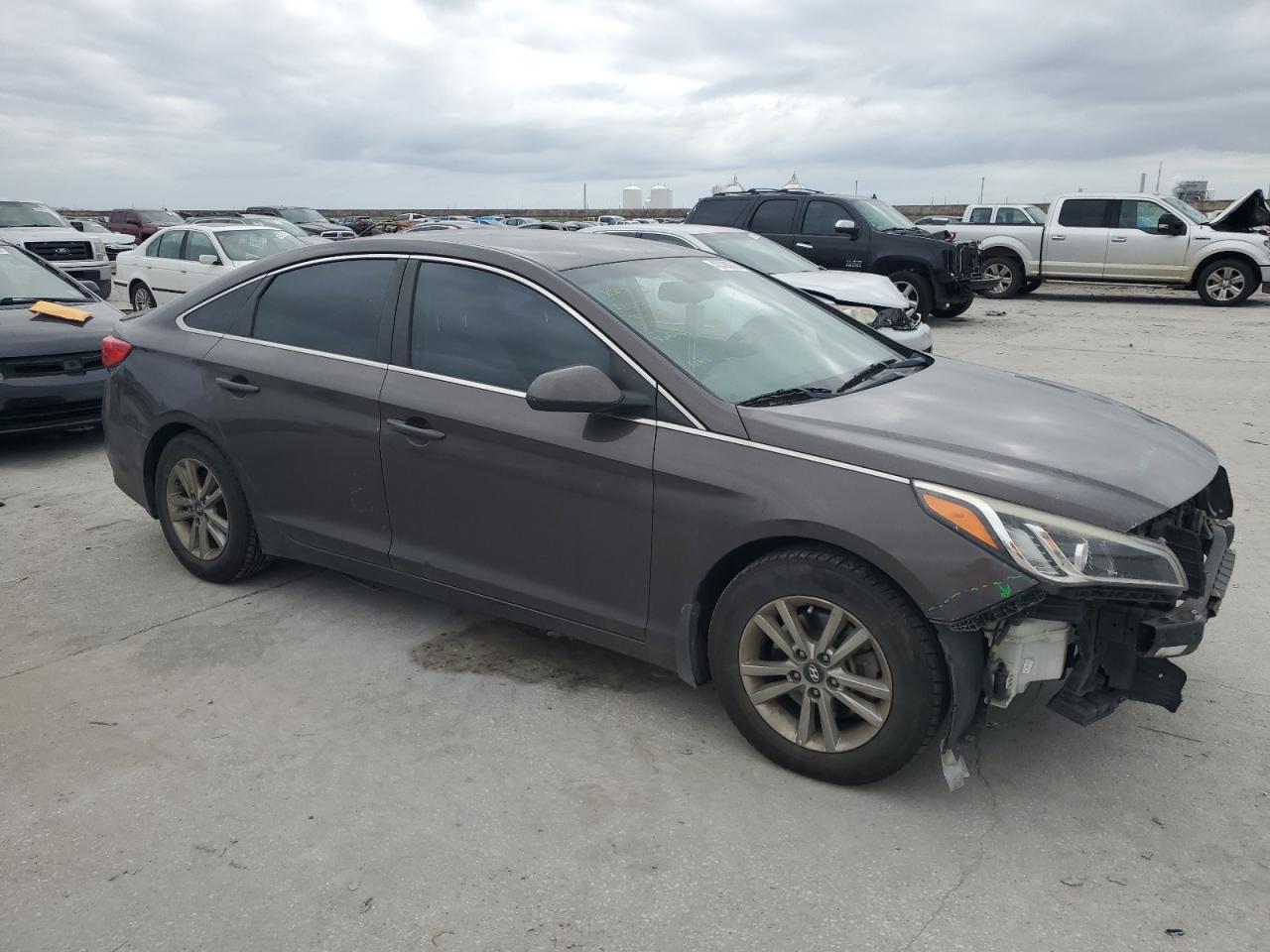 2016 Hyundai Sonata - Image 4