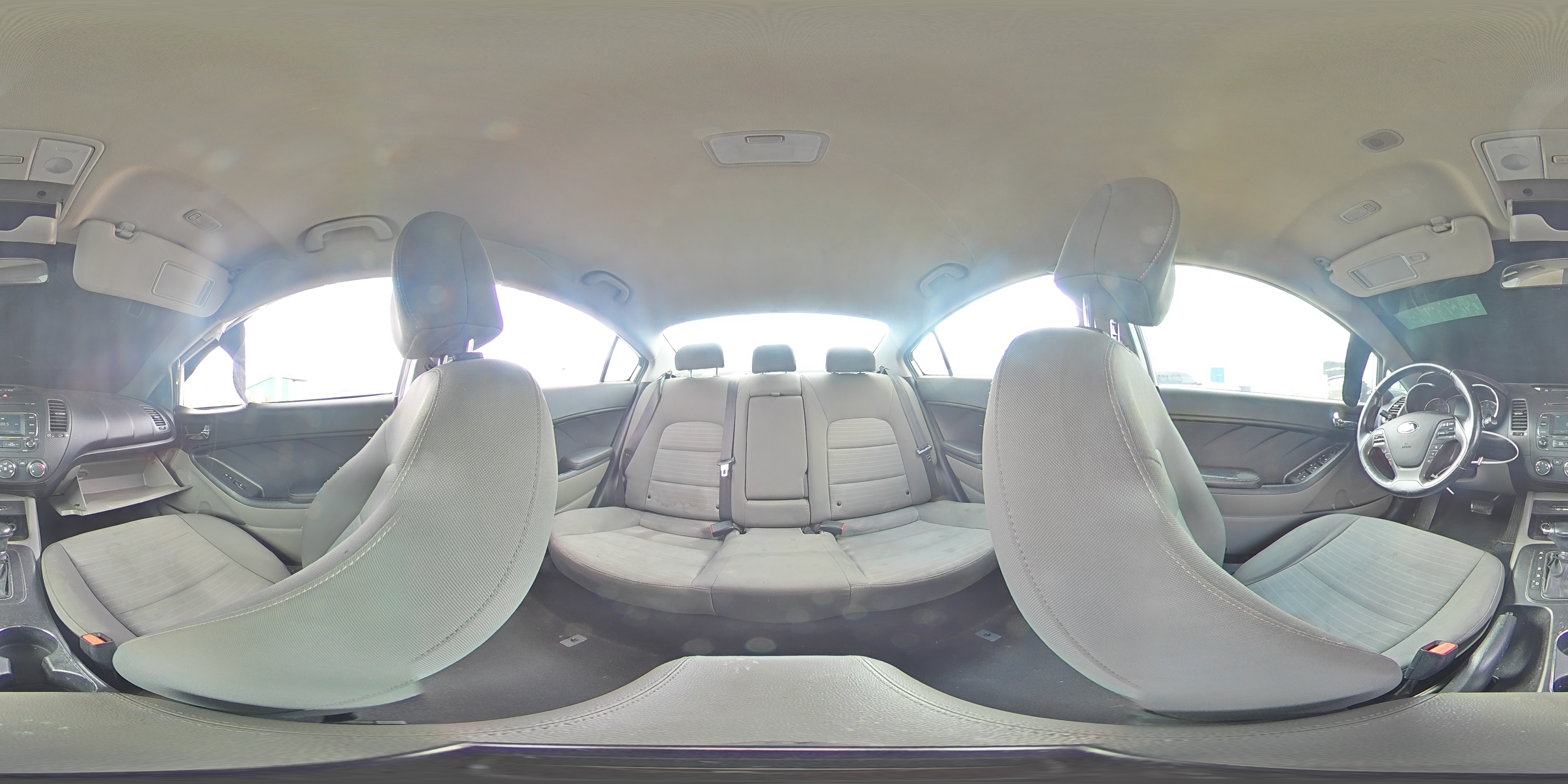 2016 Kia Forte - Image 14