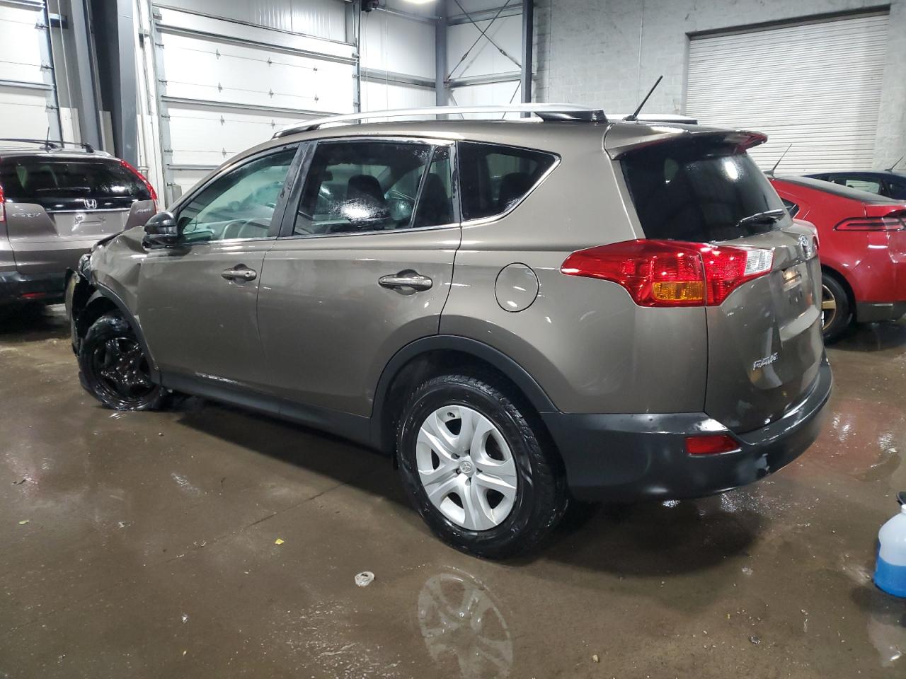 2015 Toyota RAV 4 - Image 2