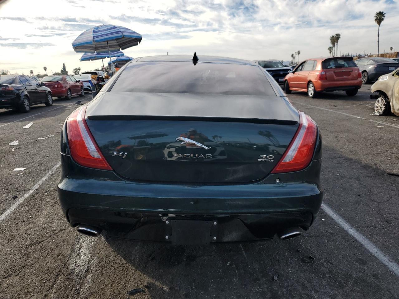 2019 Jaguar XJ - Image 6