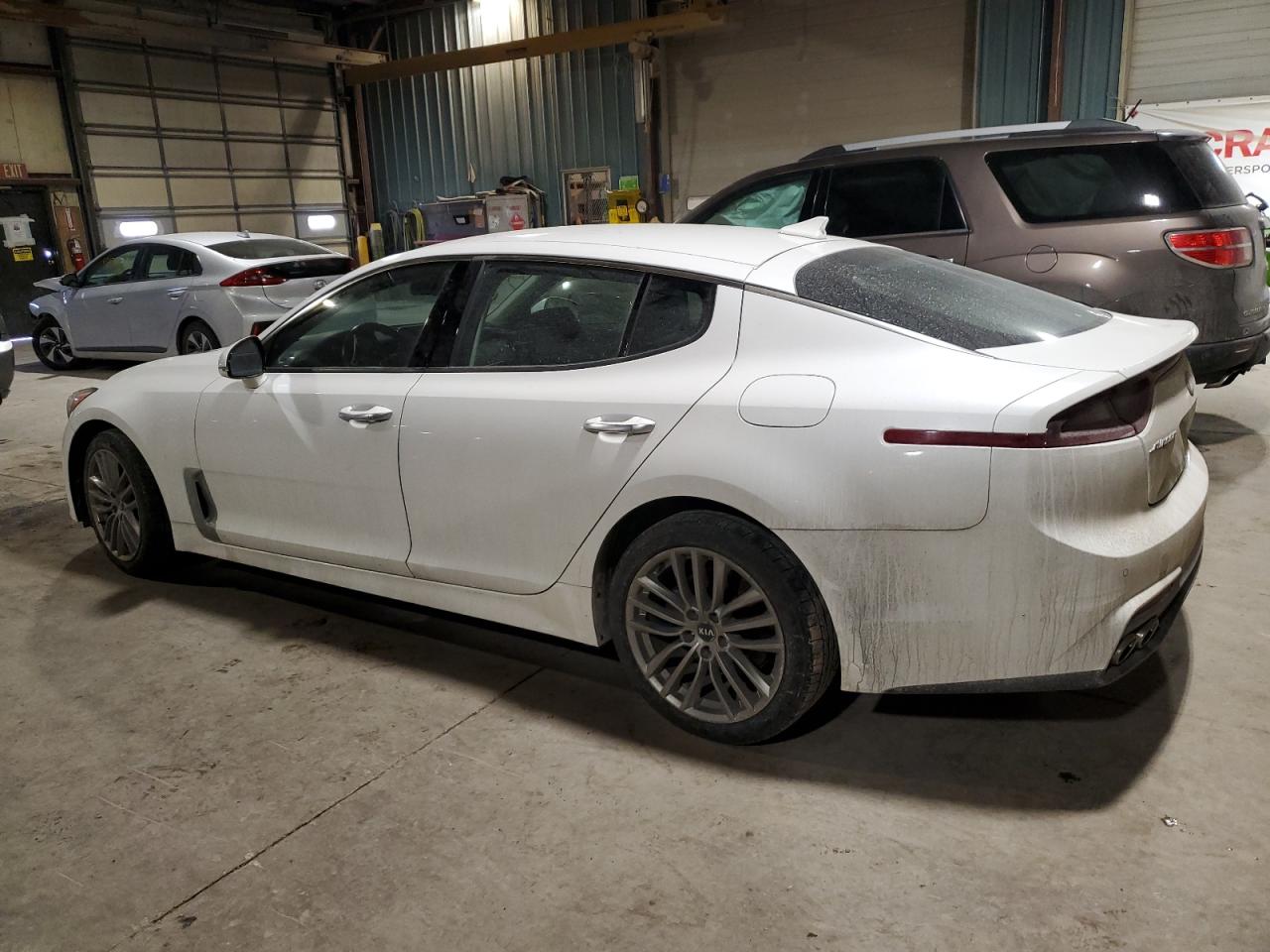 2018 Kia Stinger - Image 2