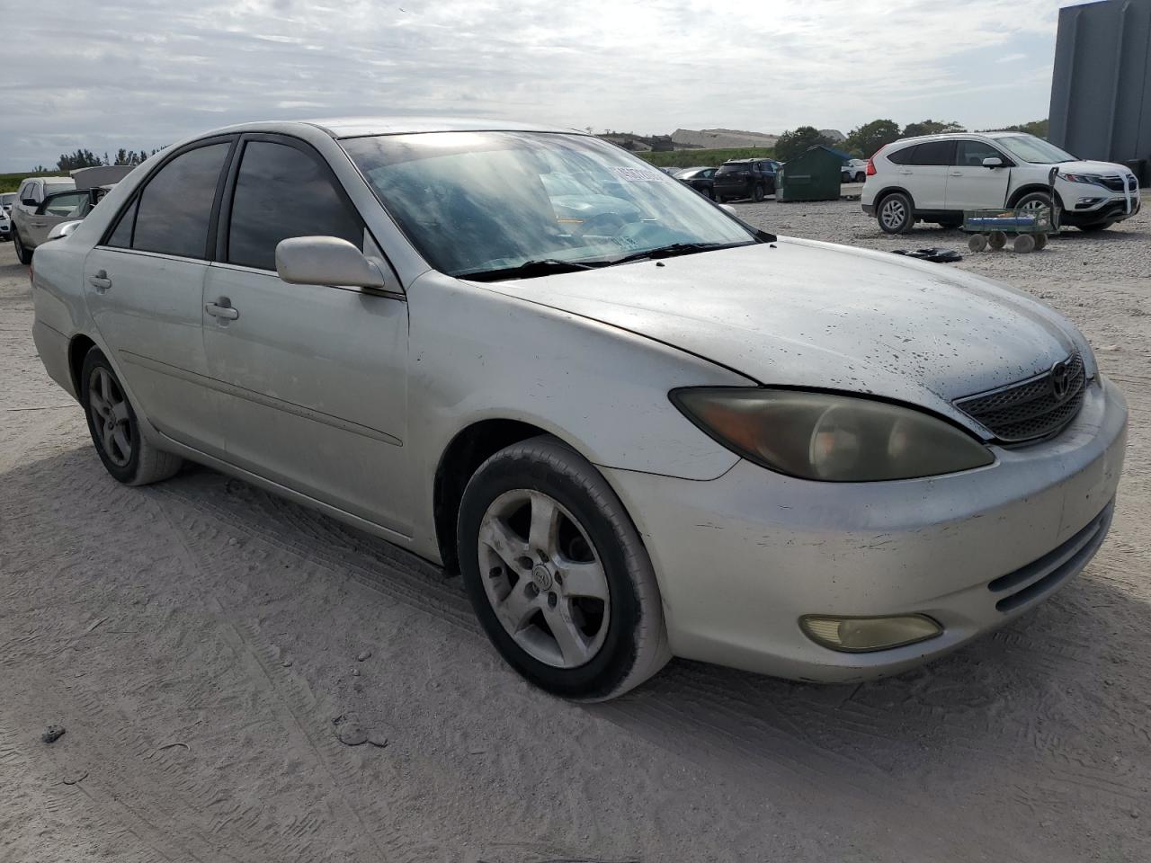 2002 Toyota Camry - Image 4