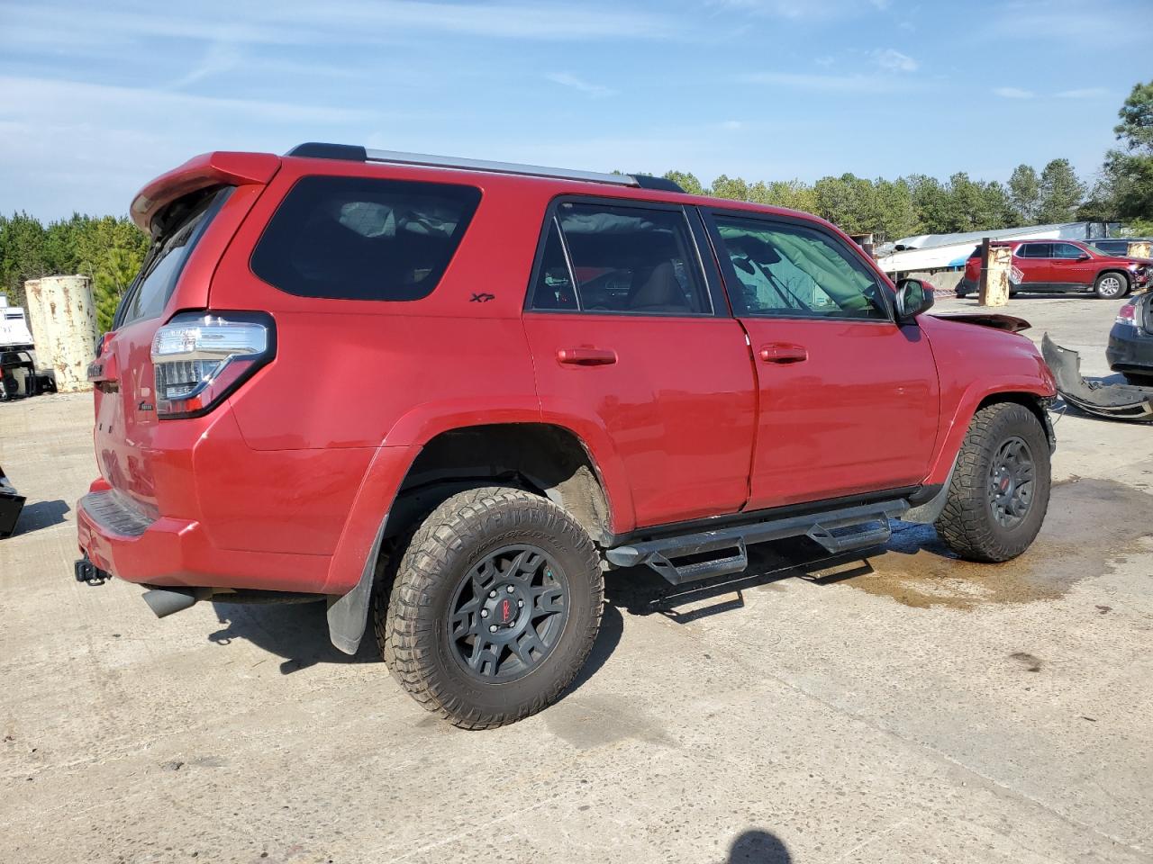 2022 Toyota 4Runner - Image 3