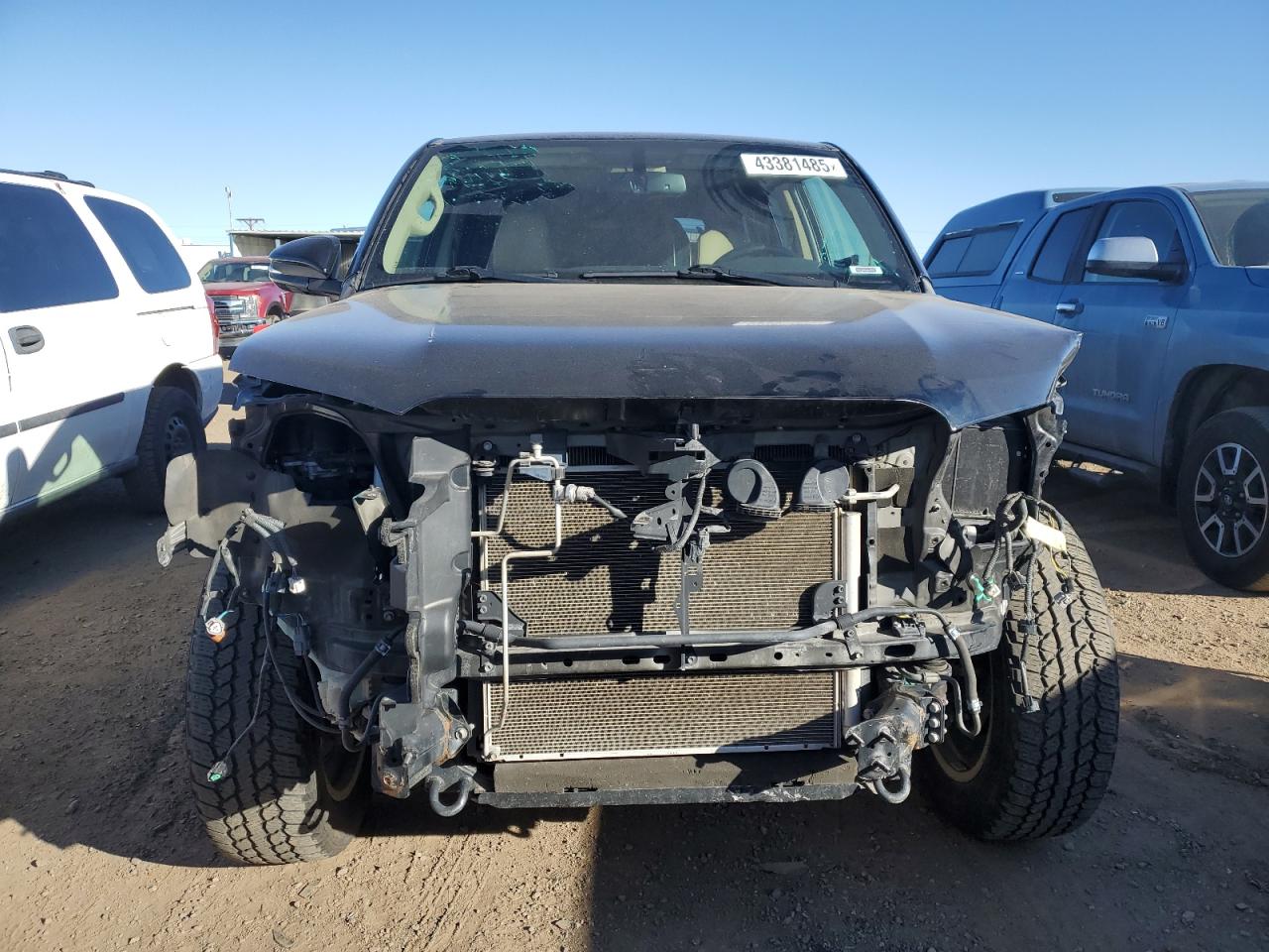 2015 Toyota 4Runner - Image 5