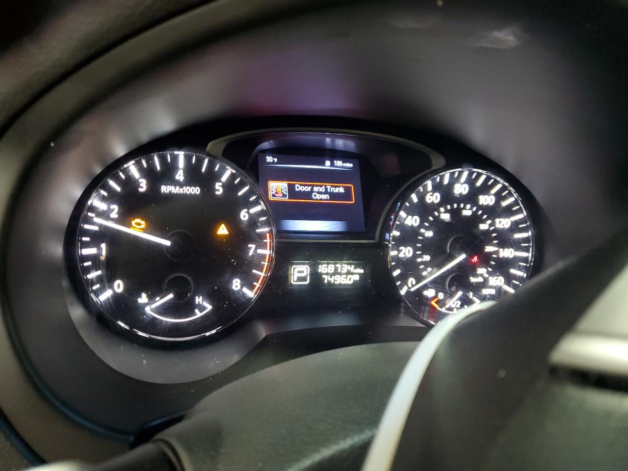 2015 Nissan Altima - Image 9