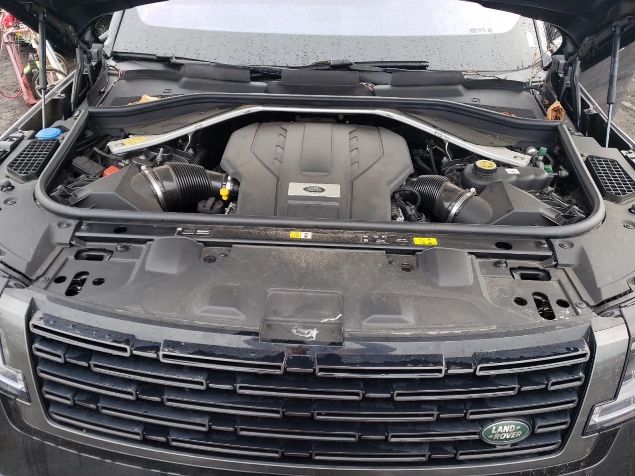 2023 Land Rover Range Rover - Image 12