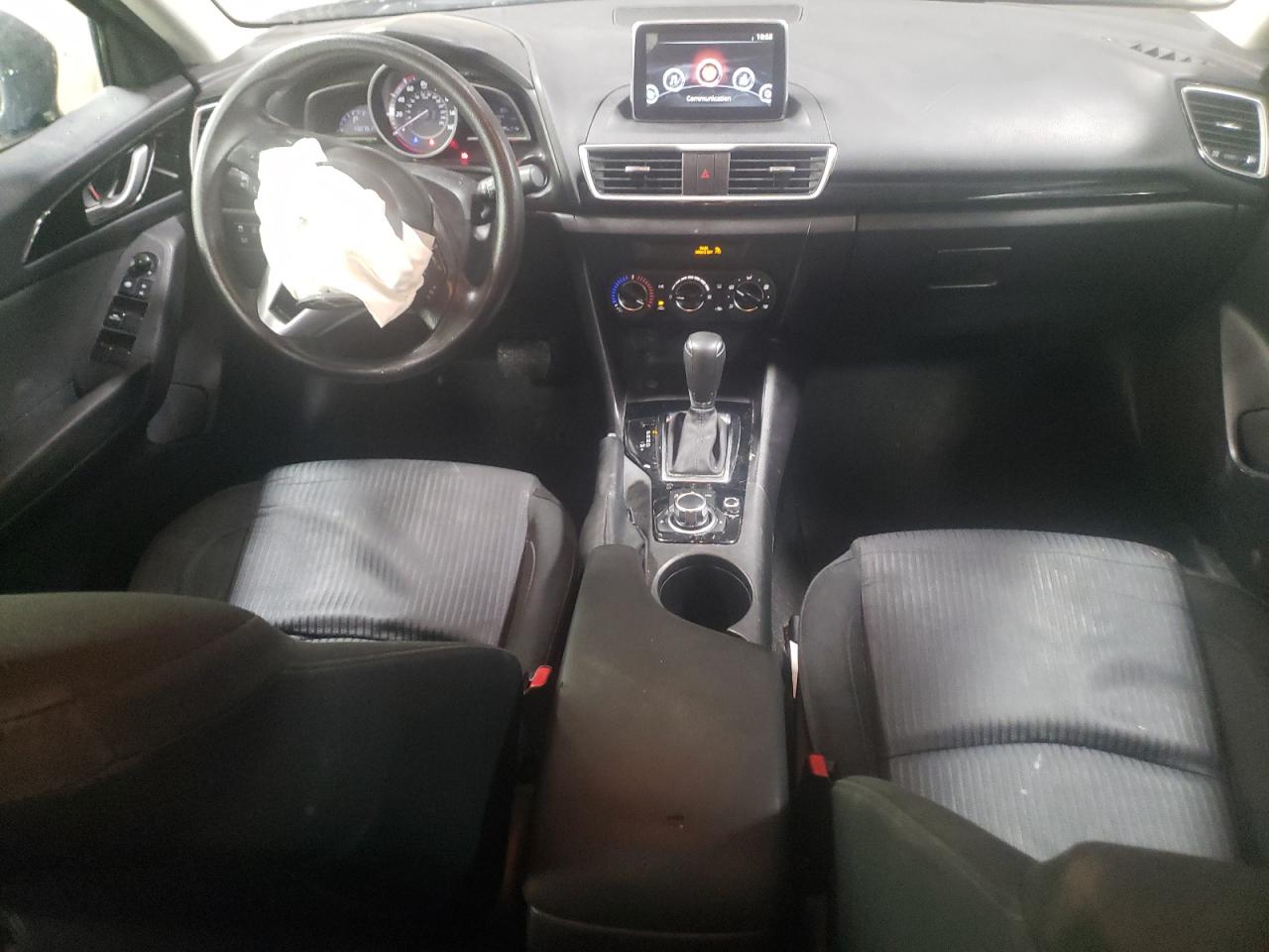 2016 Mazda 3 - Image 8