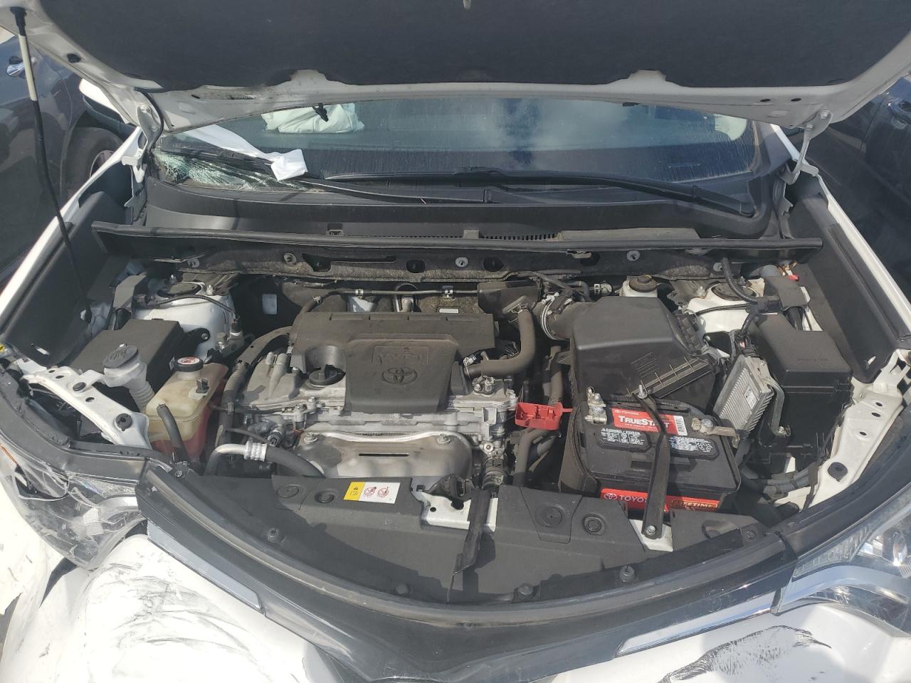 2017 Toyota RAV 4 - Image 14