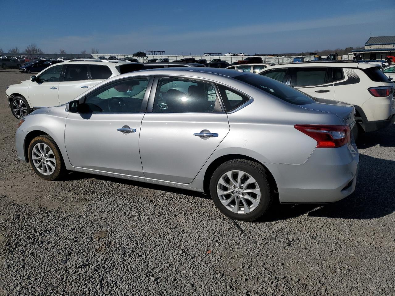2018 Nissan Sentra - Image 2