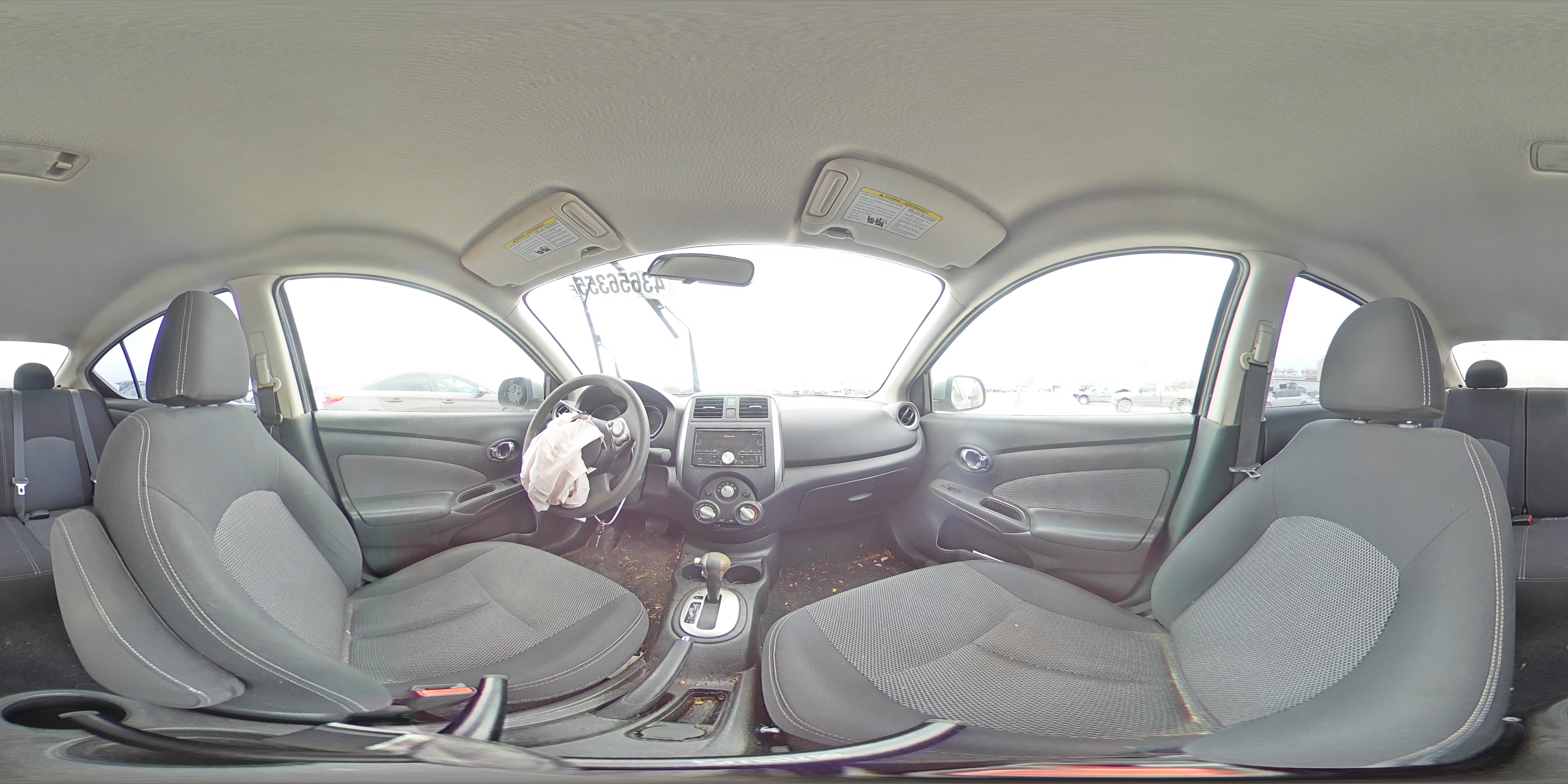 2014 Nissan Versa - Image 13