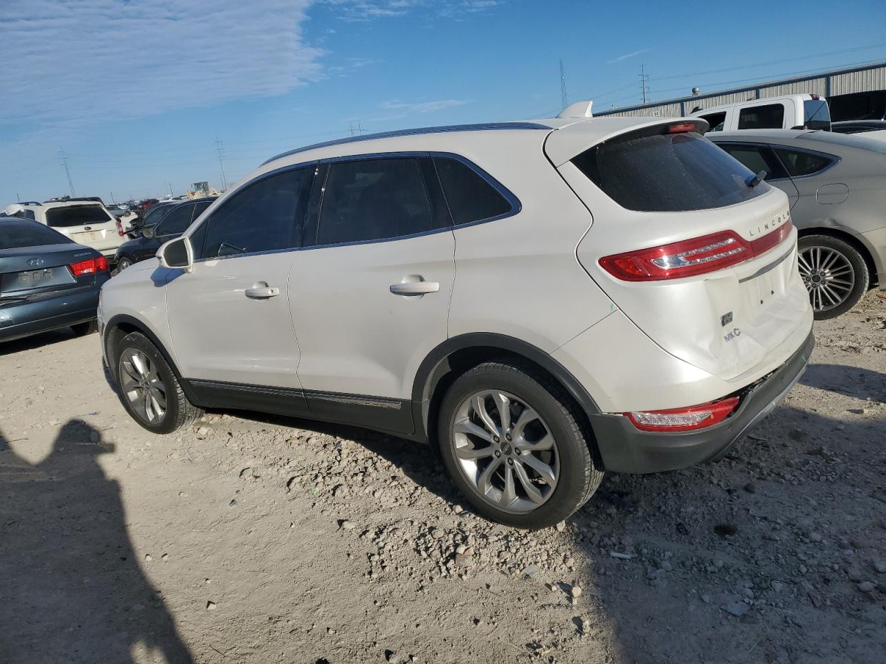 2019 Lincoln MKC - Image 2