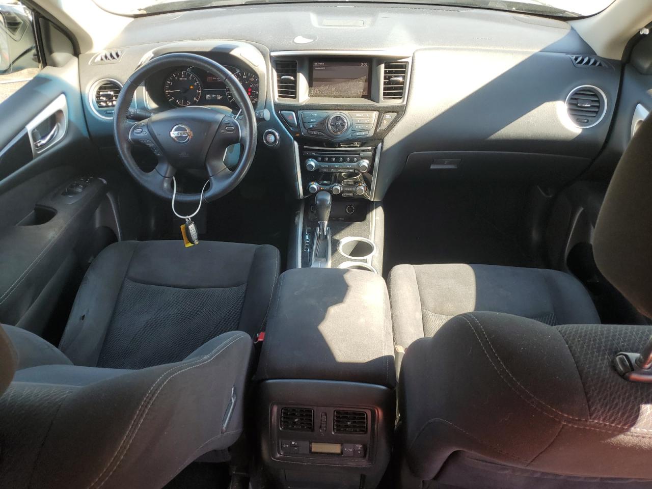 2013 Nissan Pathfinder - Image 8