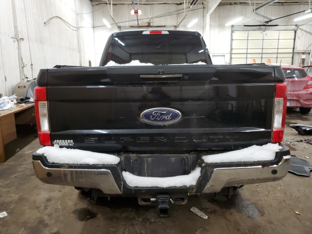 2017 Ford F350 - Image 6
